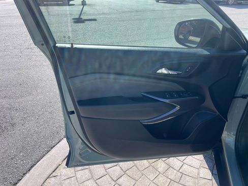 Used 2025 Chevrolet Trax ACTIV w/ Driver Confidence Package image 34