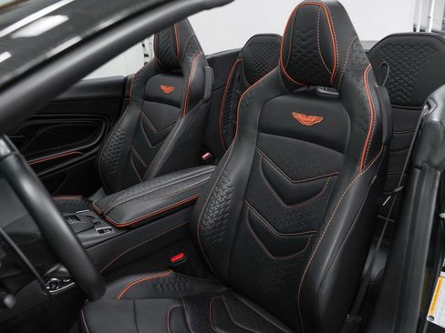 Used 2022 Aston Martin DBS Superleggera Volante RWD image 37