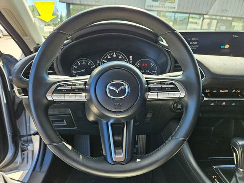 Used 2019 MAZDA MAZDA3 Sedan FWD image 20