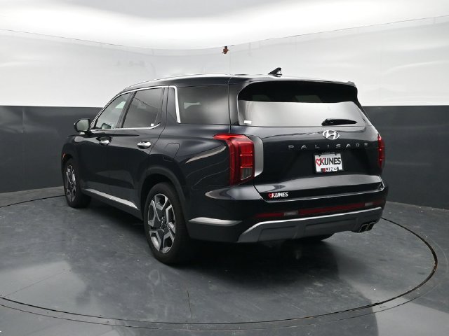 Used 2024 Hyundai Palisade SEL FWD image 6