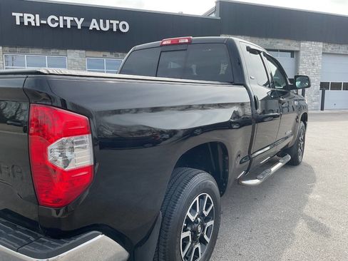 Used 2014 Toyota Tundra SR5 w/ SR5 Upgrade Package image 8