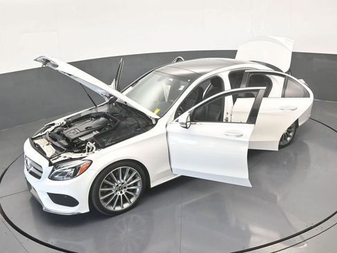 Used 2018 Mercedes-Benz C 300 Sedan image 65