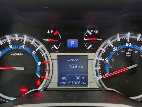 Used 2016 Toyota 4Runner SR5 RWD image 27