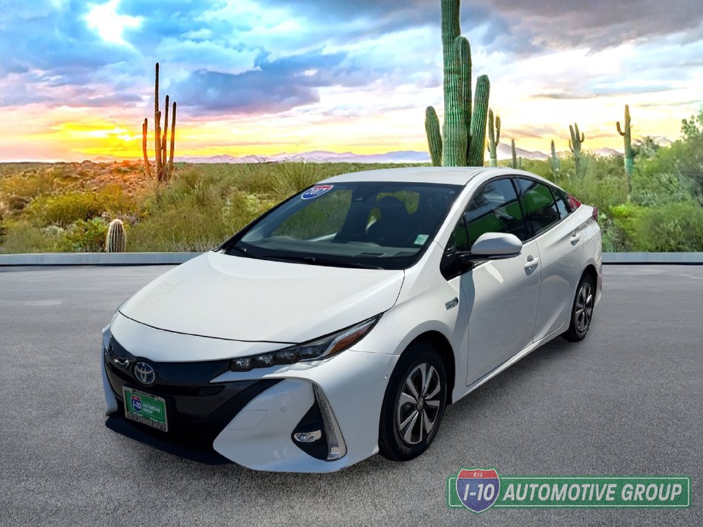 Used 2017 Toyota Prius Prime Advanced FWD image 5