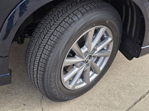 New 2025 MAZDA CX-5 AWD 2.5 S w/ Select Package image 4