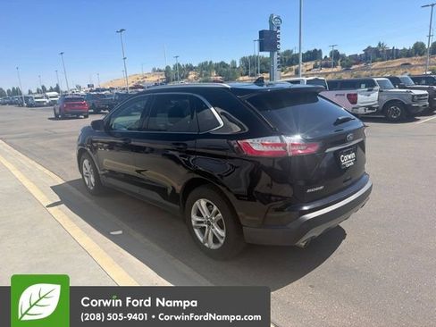 Used 2019 Ford Edge SEL w/ Cold Weather Package AWD/4WD image 5