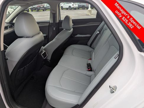 Used 2024 Kia K5 EX w/ EX Premium Package FWD image 9