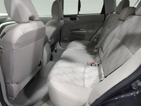 Used 2010 Subaru Forester 2.5X image 12