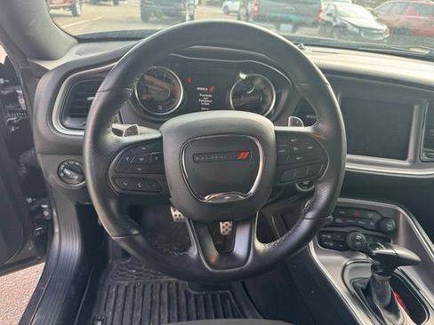 Used 2022 Dodge Challenger R/T Scat Pack RWD image 9