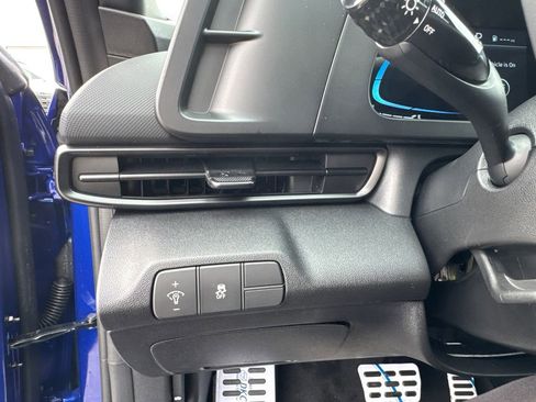 New 2026 Hyundai Elantra Sport FWD image 20