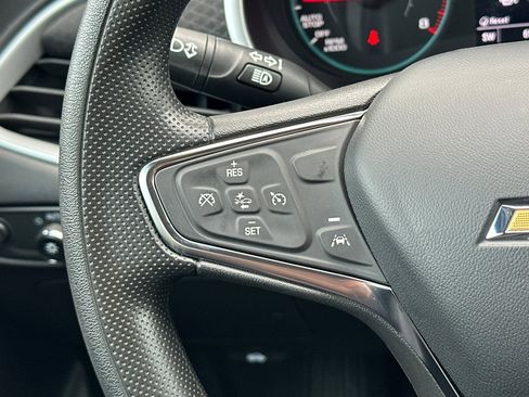 Used 2024 Chevrolet Malibu LT image 25