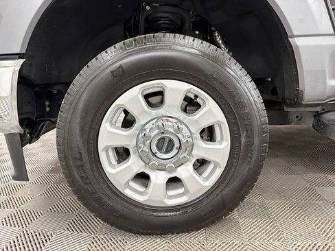 Certified 2024 Ford F250 XLT AWD/4WD image 23