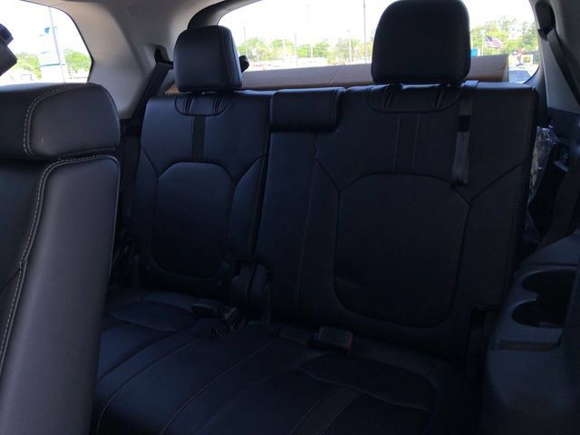 Certified 2025 Honda Pilot EX-L image 14