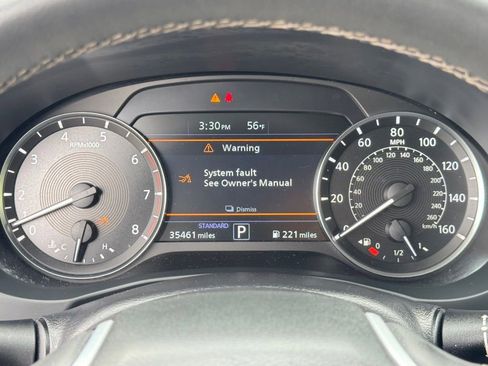 Used 2023 INFINITI QX50 Luxe AWD/4WD image 31