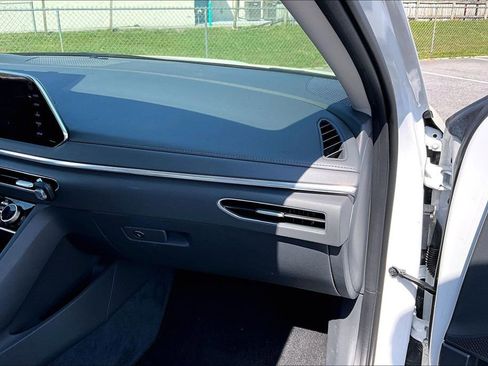 Used 2022 Hyundai Sonata Limited w/ Cargo Package image 23