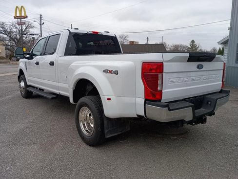 Used 2022 Ford F350 XLT image 5