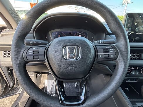 Used 2026 Honda Accord SE image 24