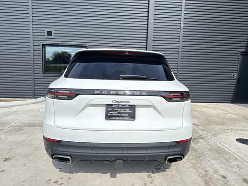 Certified 2023 Porsche Cayenne AWD/4WD image 10