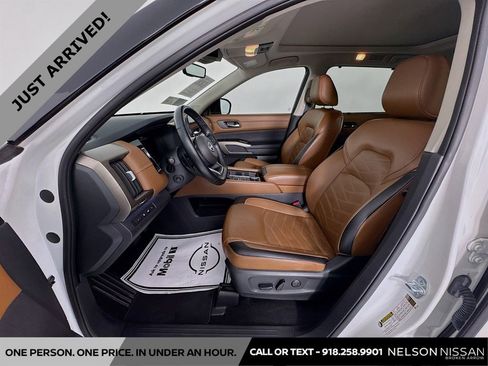 Certified 2023 Nissan Pathfinder Platinum w/ Cargo Package image 22