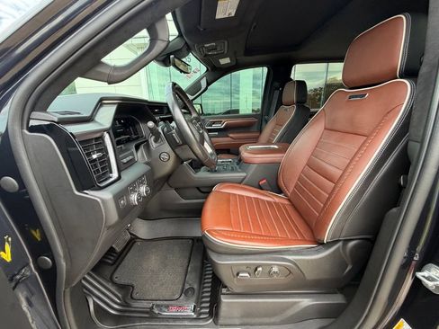 Used 2022 GMC Sierra 1500 Denali Ultimate AWD/4WD image 17