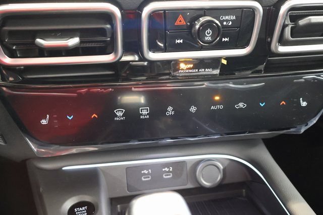 New 2026 Nissan Sentra SR w/ SR Premium Package FWD image 20