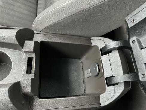Used 2013 Chevrolet Camaro LS RWD image 17