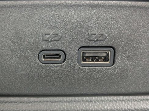 New 2026 Chevrolet Trax LT image 8