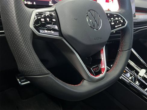 Used 2024 Volkswagen GTI Autobahn image 26