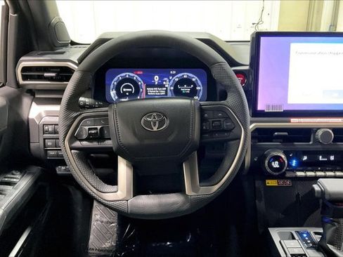 New 2026 Toyota Tacoma TRD Off-Road AWD/4WD image 17