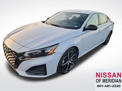 Used 2024 Nissan Altima 2.5 SR