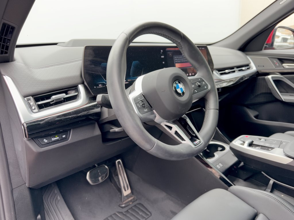 Certified 2026 BMW X2 xDrive28i w/ Technology Package AWD/4WD image 4