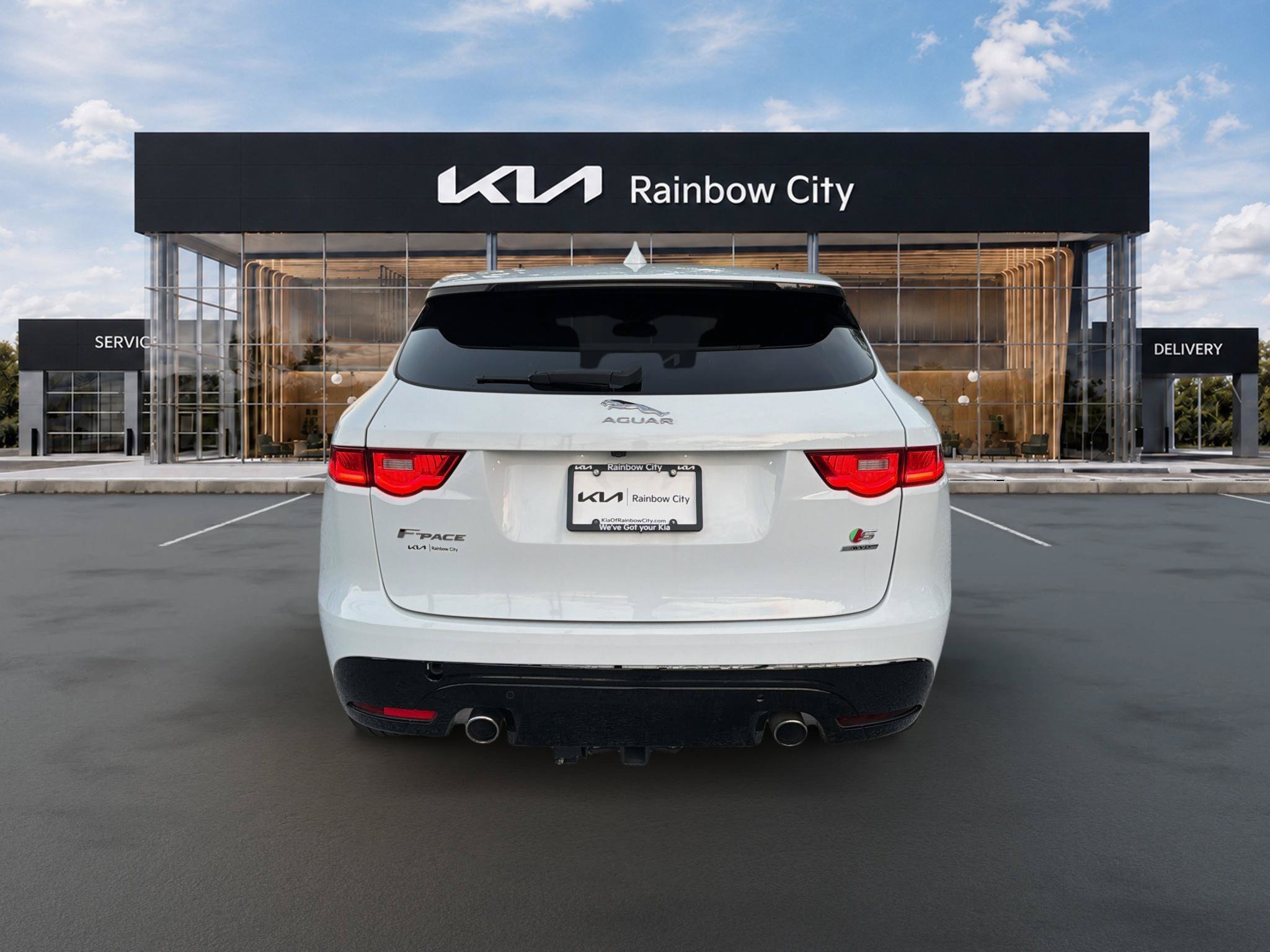 Used 2017 Jaguar F-PACE S AWD/4WD image 6