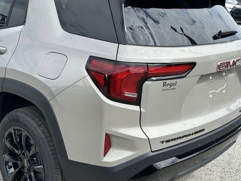 New 2026 GMC Terrain Elevation w/ Elevation Premium Package image 9