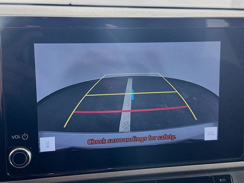 Used 2025 Toyota Camry LE image 23