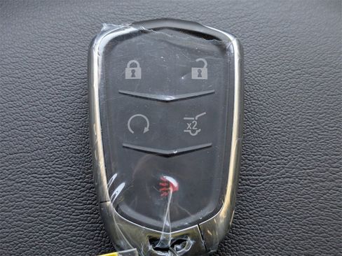 Certified 2025 Cadillac XT5 Premium Luxury image 35