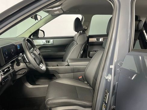 Used 2025 Hyundai Santa Fe SEL image 21