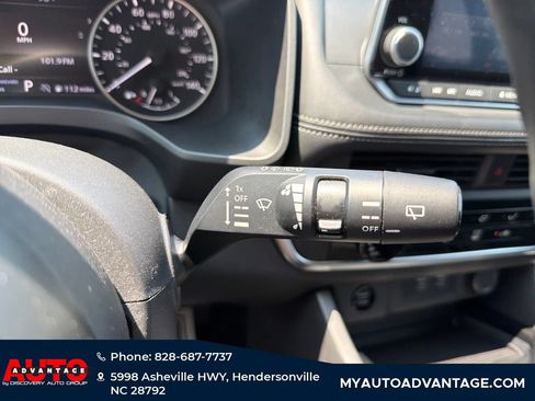 Used 2024 Nissan Rogue S FWD image 20