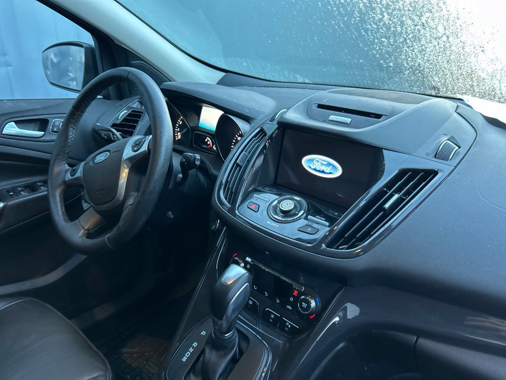 Used 2020 Ford Escape SE FWD image 9