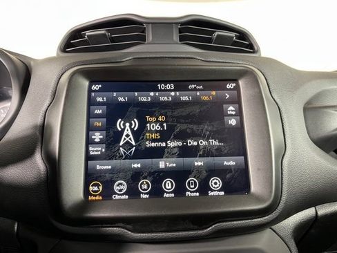 Used 2023 Jeep Renegade Altitude AWD/4WD image 27