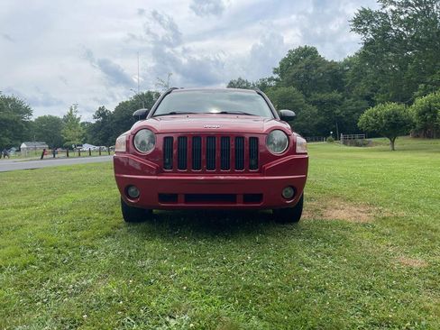 Used 2008 Jeep Compass Sport image 4