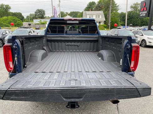 Used 2022 GMC Sierra 2500 AT4 w/ AT4 Preferred Package image 6