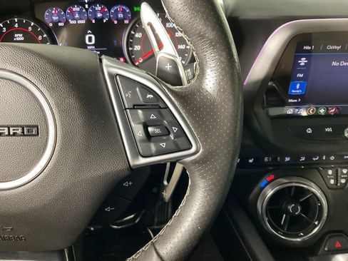 Used 2020 Chevrolet Camaro LT RWD image 23
