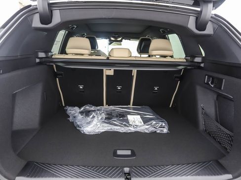 Used 2026 BMW X3 xDrive30 w/ Premium Package image 23