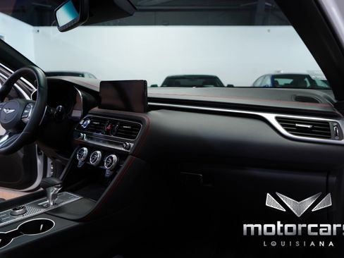 Used 2023 Genesis G70 2.0T w/ Sport Prestige Package image 29