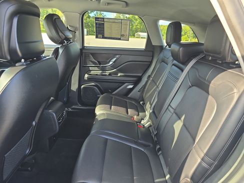 Used 2020 Lincoln Corsair AWD w/ Equipment Group 101A image 13