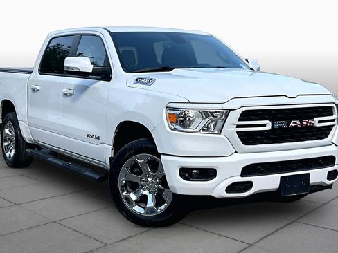 Used 2022 RAM 1500 Big Horn AWD/4WD image 3