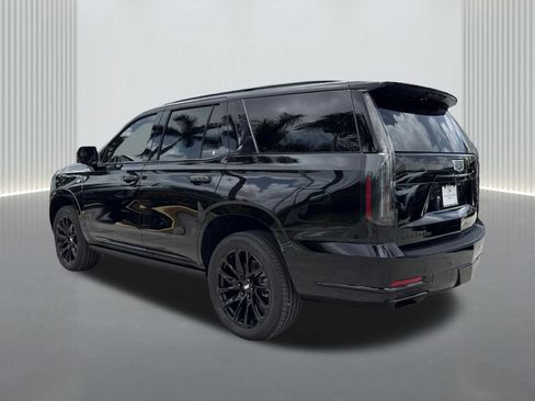 New 2026 Cadillac Escalade Sport w/ LPO, ONYX Package AWD/4WD image 7