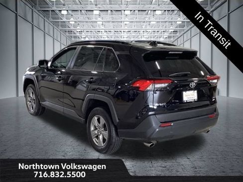 Used 2025 Toyota RAV4 XLE AWD/4WD image 3