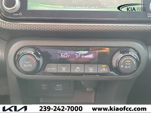Used 2021 Nissan Kicks SV w/ Interior Electronics Package FWD image 27