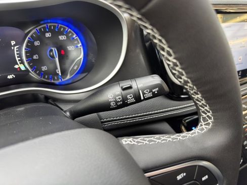 New 2026 Chrysler Pacifica Select image 29